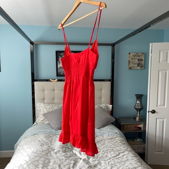 Lovers + Friends Garner Dress in Paradise Red Tie Bust Smocked Waist Mini Sm - Picture 3 of 5